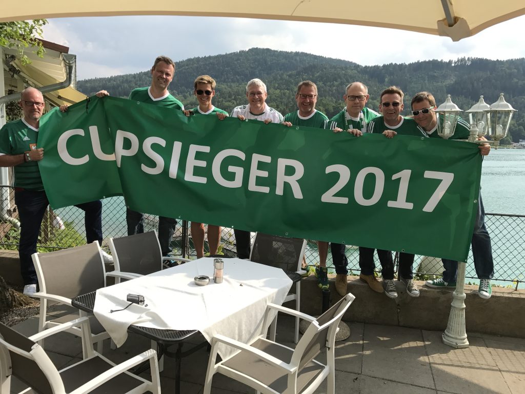 Sitzplatzschweine beim Cupfinale in Klagenfurt